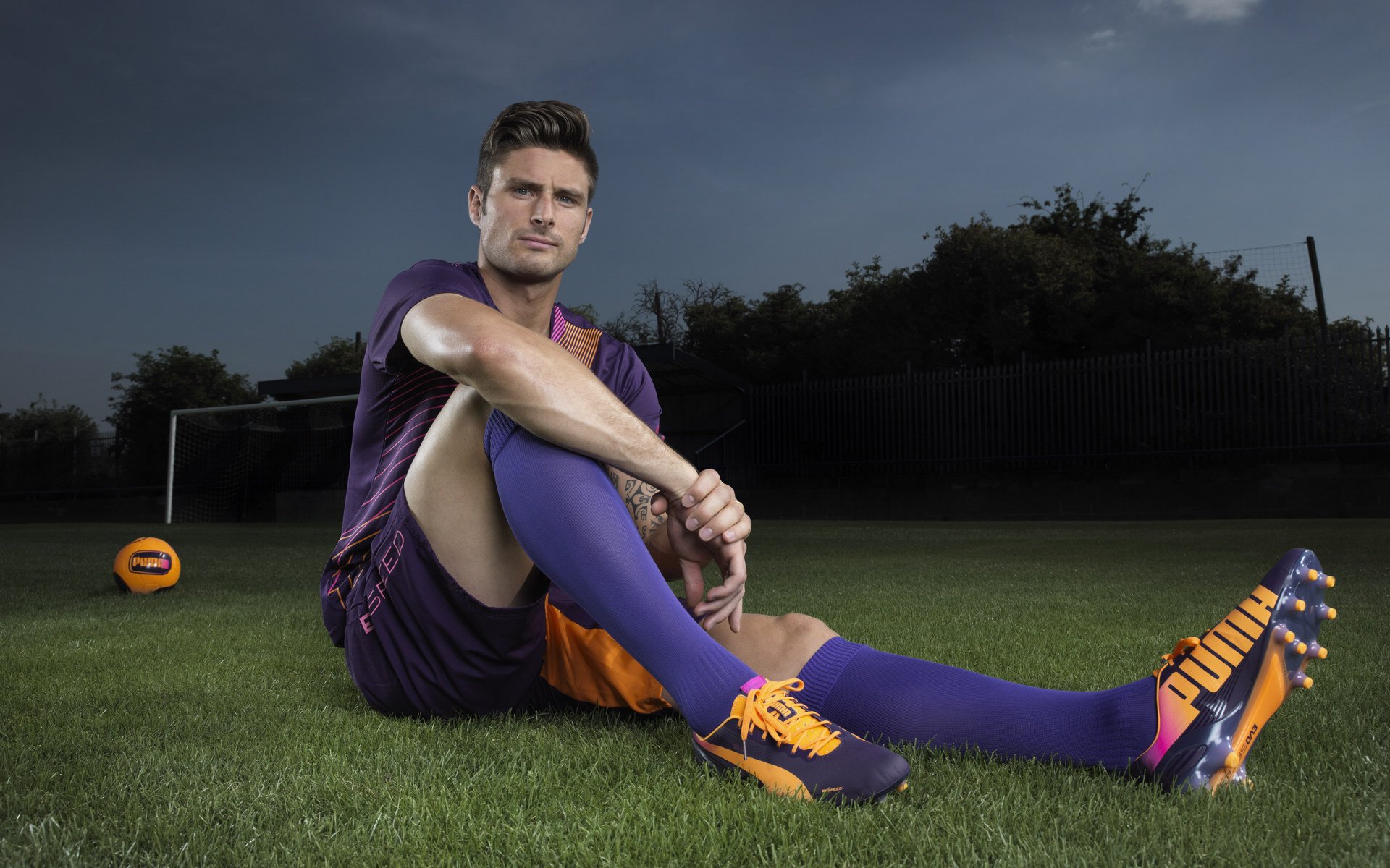 强化高强度对抗训练，适应世界比赛节奏，进行高强度训练